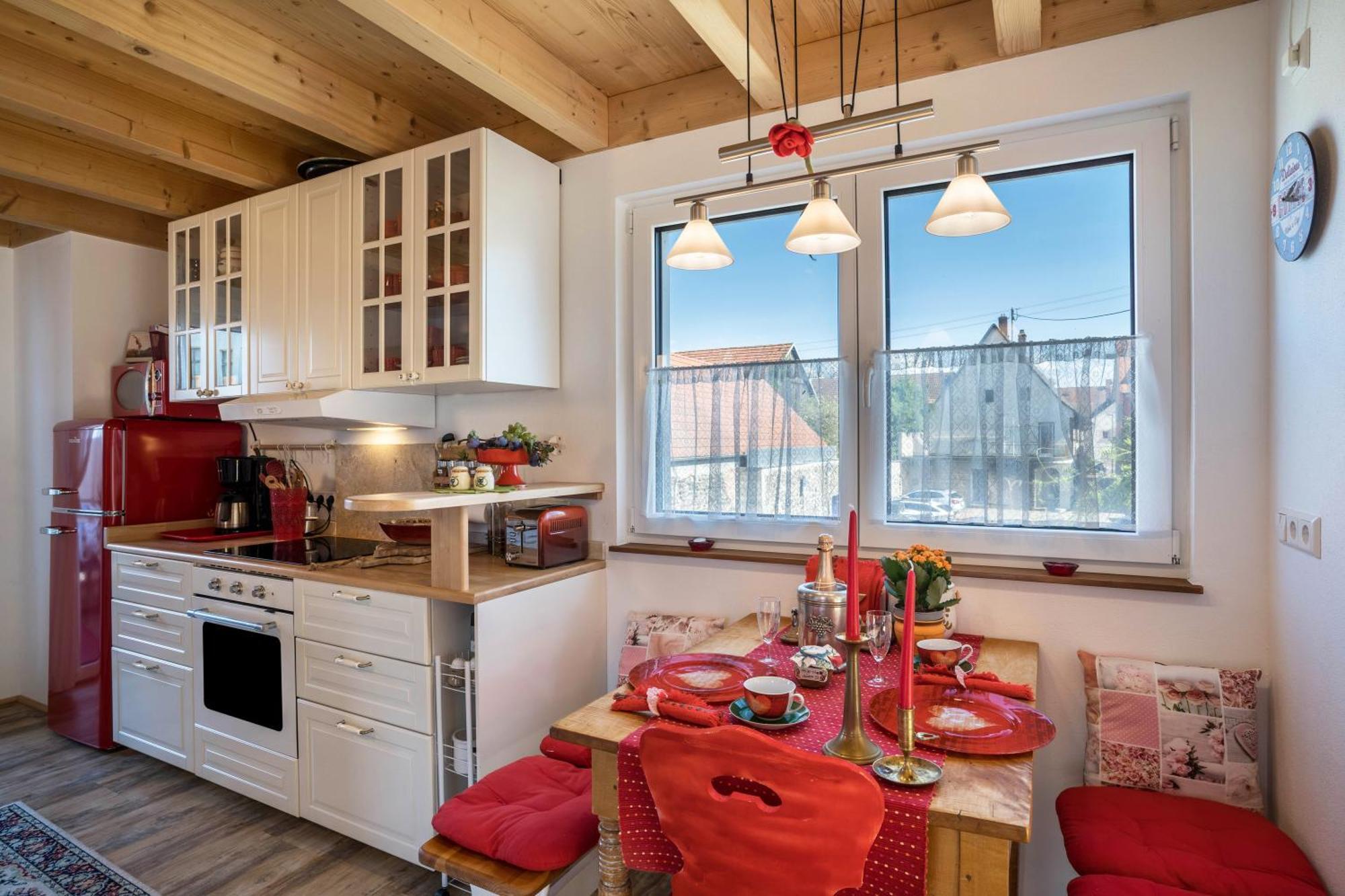 זסבאך אם קייזרשטוהל Haus Himmelblick Mit Privater Sauna מראה חיצוני תמונה